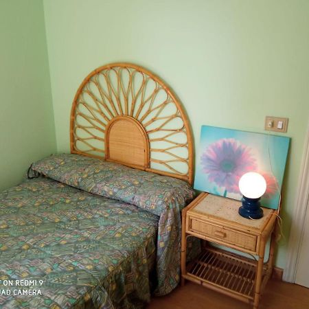 Apartamentos Ramon Foz Kültér fotó